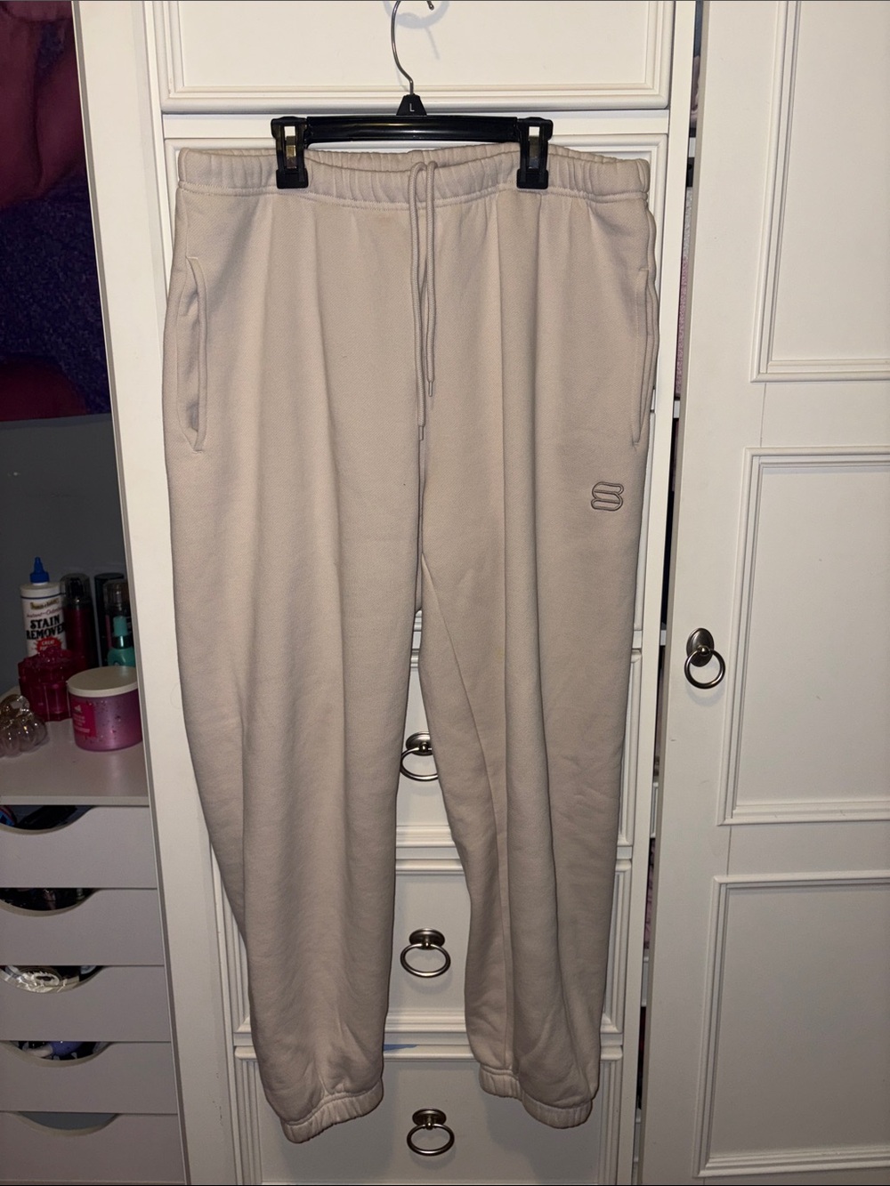 Aritzia Super World Drawstring Jogger SweatPants